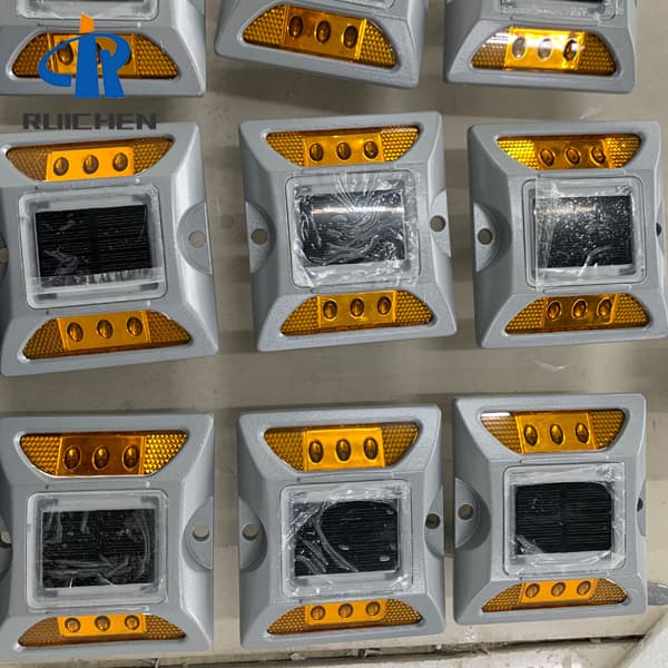 <h3>Vialeta Solar de Aluminio 6 LED´s - Vialetas y Botones</h3>
